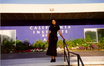 pic2.gif (49684 bytes)